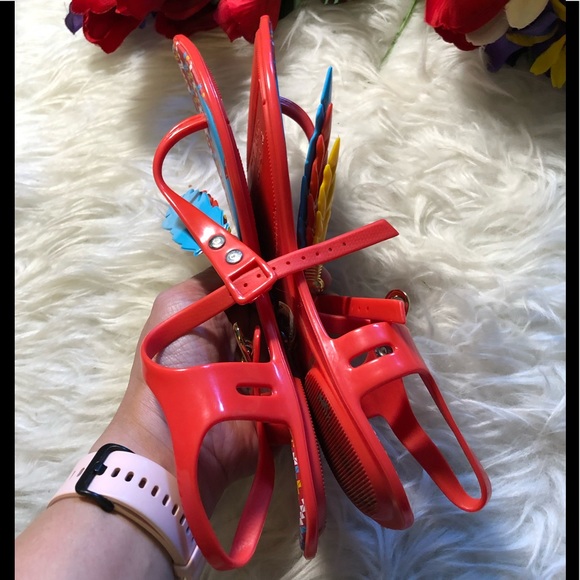 🌺FUN COOL UNIQUE sandals 🌺 - Picture 2 of 7